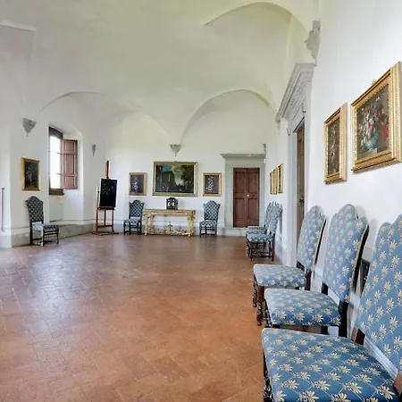 Sleeps 2 Pool Wifi T764046 Daire Calzaiolo