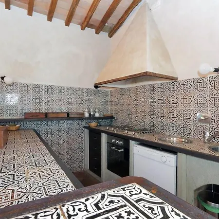 Sleeps 2 Pool Wifi T764046 Daire Calzaiolo